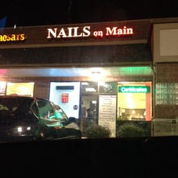 The outside of the salon.