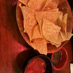 Milagros - Chips & Salsa