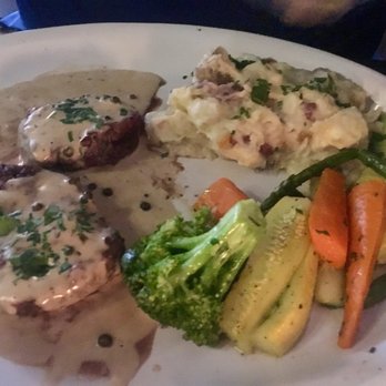 Bella’s Bistro - Twin Filet Mignon topped with peppercorn sauce - Seafood Near Me - Simi Valley, California