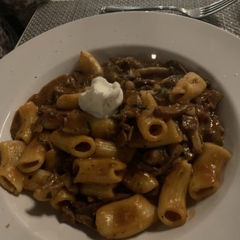 Piacere Mio - Rigatoni rustico - Italian Near Me - Forest Park, Illinois Piacere Mio - Rigatoni rustico - Italian Near Me - Forest Park, Illinois