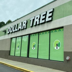 Dollar Tree - Front of Dollar Tree