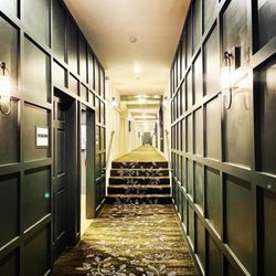 user provided White Mountain Hotel & Resort photo