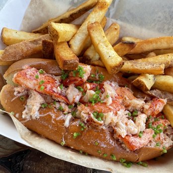 Dune Brothers - Lobster roll and fries - New American Near Me - Providence, Rhode Island Dune Brothers - Lobster roll and fries - New American Near Me - Providence, Rhode Island