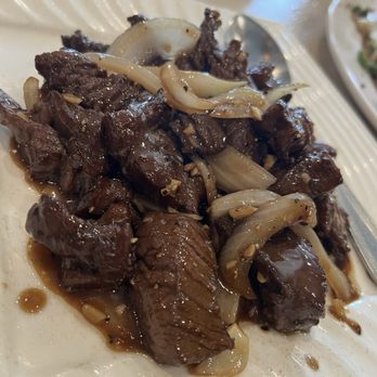 Golden Crab House - Shaken Beef - Seafood Near Me - San Francisco, California