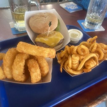 Skinny's Place - Skinny Burger Onion Rings Fatty Fries - Burgers Near Me - Holmes Beach, Florida