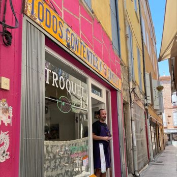 Todos Contentos Y Yo Tambien - Storefront - French Near Me - Perpignan, 66 Todos Contentos Y Yo Tambien - Storefront - French Near Me - Perpignan, 66
