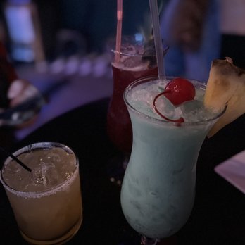 Santé Cocktail Lounge - Miami Vice, Purple Haze & Perfect Margarita - Cocktail Bars Near Me - Miami, Florida Santé Cocktail Lounge - Miami Vice, Purple Haze & Perfect Margarita - Cocktail Bars Near Me - Miami, Florida