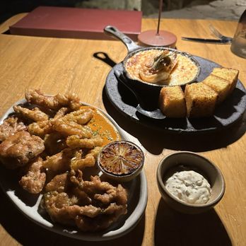 Cocina del Mar - Calamari and seafood fondue - Seafood Near Me - Cabo San Lucas, BCS Cocina del Mar - Calamari and seafood fondue - Seafood Near Me - Cabo San Lucas, BCS