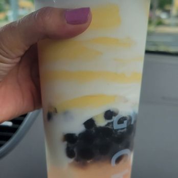 Feng Cha Tea House - Feng Cha Mango Fantasy with Boba is so good. - Bubble Tea Near Me - Dublin, California Feng Cha Tea House - Feng Cha Mango Fantasy with Boba is so good. - Bubble Tea Near Me - Dublin, California
