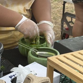 Chillex Pops - Hand-whisking the matcha - Street Vendors Near Me