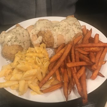 Stingray's Restaurant & Bar - Seafood Near Me - Kenner, Louisiana