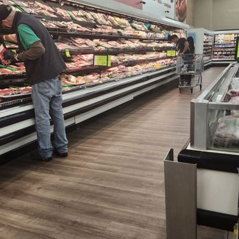 Piggly Wiggly - Grocery Near Me - Birmingham, Alabama