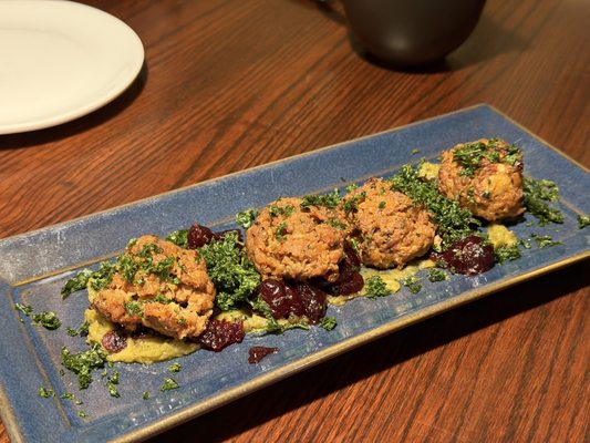 Moonshine 152 by null