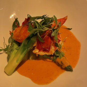 Espelette Beverly Hills - Red curry lobster - Cocktail Bars Near Me - Beverly Hills, California