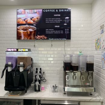Purvé Donut Stop - Kai coffee - Donuts Near Me - Honolulu, Hawaii Purvé Donut Stop - Kai coffee - Donuts Near Me - Honolulu, Hawaii