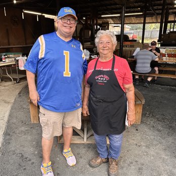 Snow's BBQ - The Queen of BBQ herself, Tootsie Tomanetz - Barbeque Near Me - Lexington, Texas