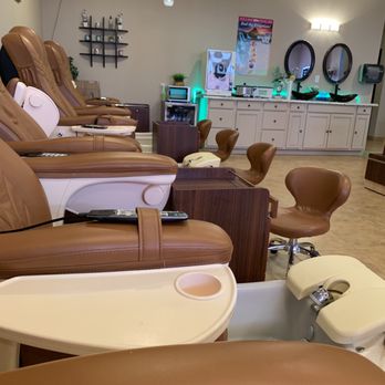 Essence Nails & Spa - Nail Salons Near Me - Lawton, Oklahoma