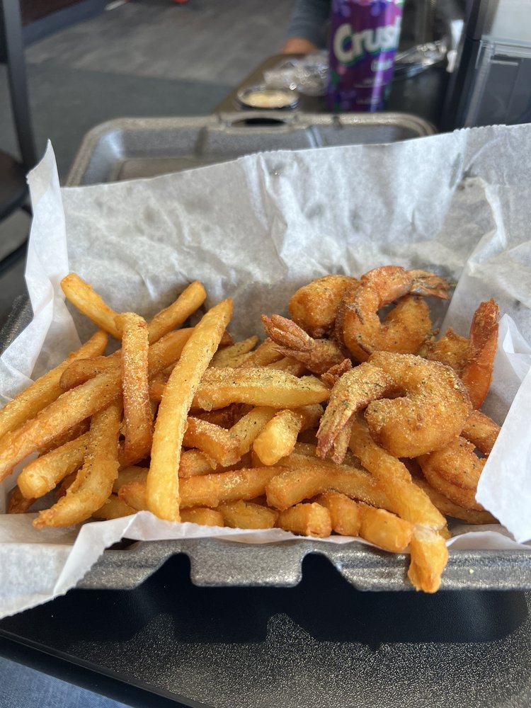 STICKY FINGERS KITCHEN 13 Photos 142 S Western Ave, Carpentersville