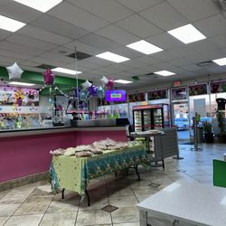 La Michoacana - Baked goods and cakes