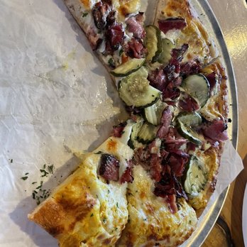 TK's Pizza & Pasta - Medium pastrami special - Pizza Near Me - Tehachapi, California