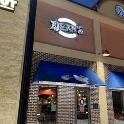 Dean's Barbecue & Restaurant