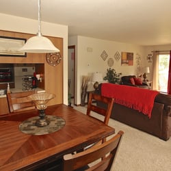 Minges Creek Village - Our spacious living rooms give you plenty of options for decorating