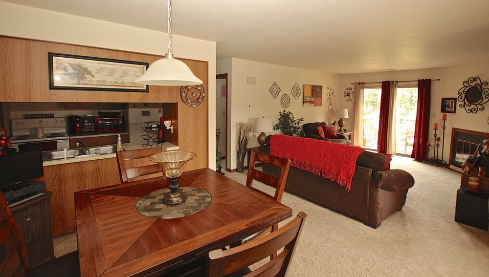 MINGES CREEK VILLAGE Updated October 2024 11 Photos 151 Minges