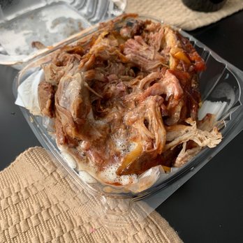 Jonathan's Grille - a meat dish in a plastic container - American Near Me - Mount Juliet, Tennessee Jonathan's Grille - a meat dish in a plastic container - American Near Me - Mount Juliet, Tennessee