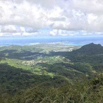 Ka'au Crater - Hiking Near Me - Honolulu, Hawaii