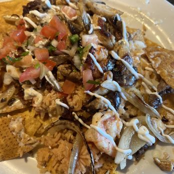 Cinco De Mayo Mexican Restaurant - Cinco de mayo nachos - Mexican Near Me - Algona, Iowa Cinco De Mayo Mexican Restaurant - Cinco de mayo nachos - Mexican Near Me - Algona, Iowa