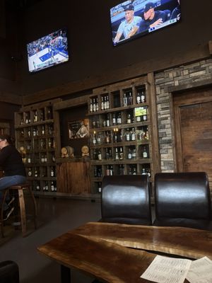 Swine Restaurant, Moonshine & Whiskey Bar by null