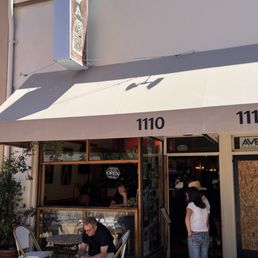 Cute little cafe tucked into downtown
