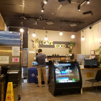 Cafe Koco Bowl - This guy is so making my tea right now OMG - Coffee & Tea Near Me - Morton Grove, Illinois