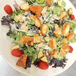 Jaya’s Indian Cuisine - Tandoori Chicken Salad