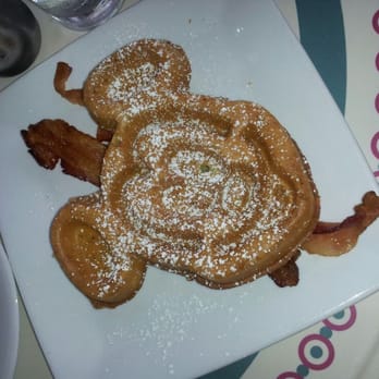 Carnation Cafe - Well hello Mickey - American Near Me - Anaheim, California