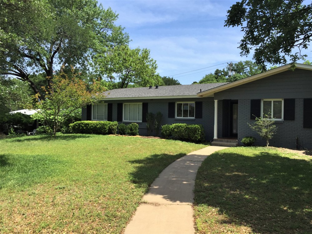 Slide of Acura Roofing