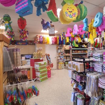 Que Candy - Candy Stores Near Me - Garden Grove, California
