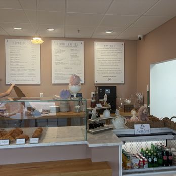 Creme De La Crumb - Coffee & Tea Near Me - Edmond, Oklahoma