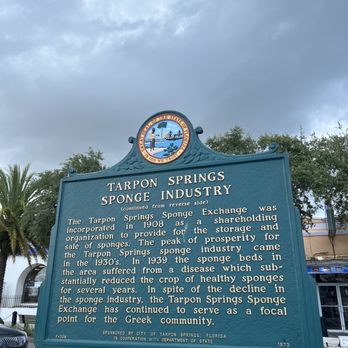 Sponge Docks - Gift Shops Near Me - Tarpon Springs, Florida