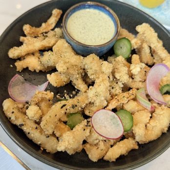H Tasting Lounge - Calamari - Lounges Near Me - Vancouver, British Columbia