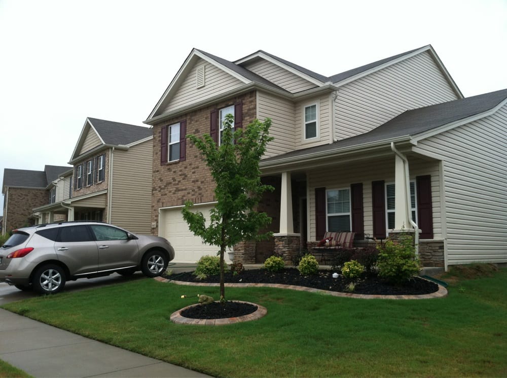 SPENCE CREEK WALKING TRAILS Updated August 2024 Spence Creek Dr