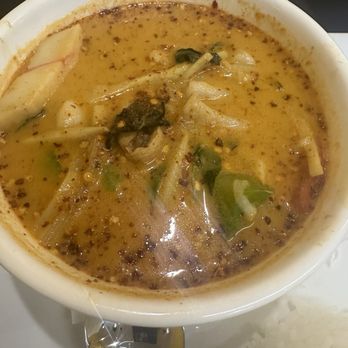 Family Thai Restaurant - Red curry - seafood - Thai Near Me - Tulsa, Oklahoma