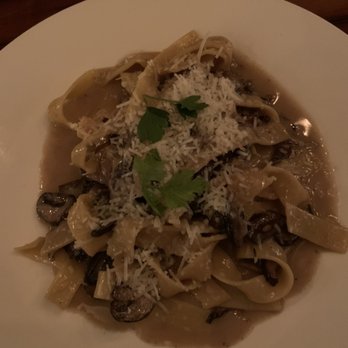 Aqua Pazzo - Pappardelle in Mushroom Cream Sauce - Italian Near Me - Youngstown, Ohio Aqua Pazzo - Pappardelle in Mushroom Cream Sauce - Italian Near Me - Youngstown, Ohio