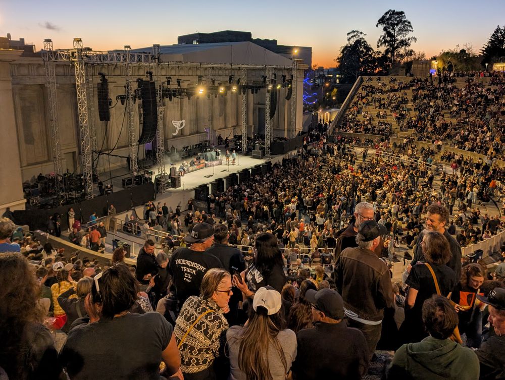 Social spots from Greek Theatre - UC Berkeley