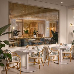 Honeybelle - Interior