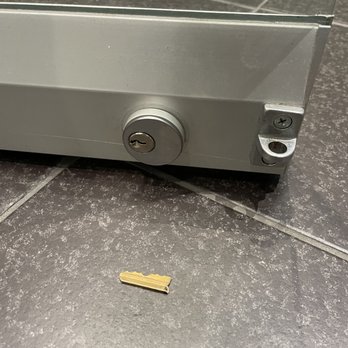 Express Locksmith - Commercial door lock broken key extraction - Keys & Locksmiths Near Me Express Locksmith - Commercial door lock broken key extraction - Keys & Locksmiths Near Me