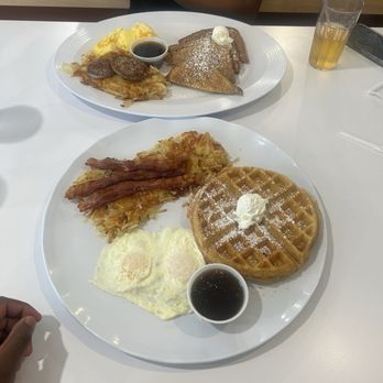 The Blueberry Cafe - Belgian waffle, over medium egg, bacon, hash brown French toast platter - Waffles Near Me - Kettering, Ohio The Blueberry Cafe - Belgian waffle, over medium egg, bacon, hash brown French toast platter - Waffles Near Me - Kettering, Ohio