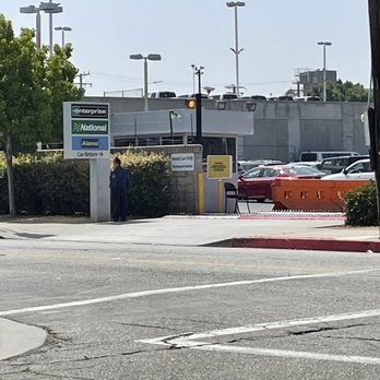 Your Trusted Partner for Car Rental at Los Angeles International Airport: National Car Rental LAX () Your Trusted Partner for Car Rental at Los Angeles International Airport: National Car Rental LAX