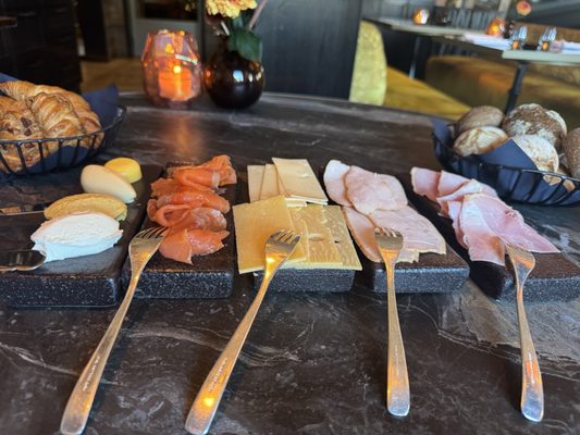 Hotel TwentySeven by null