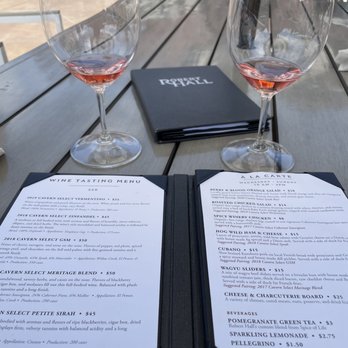 Robert Hall Winery - Wine Tasting Room Near Me - Paso Robles, California Robert Hall Winery - Wine Tasting Room Near Me - Paso Robles, California
